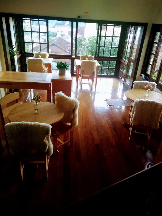 Floresta Hospedagem Lägenhet Gramado Exteriör bild